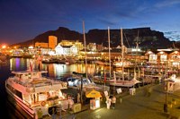 The V&A Waterfront is South Africa’s most visited destination –
a combination of shops, restaurants, nightspots, tourist attractions
and museums in the city’s historic harbour that attracts millions of
visitor’s a year (Image: www.capetown.travel)