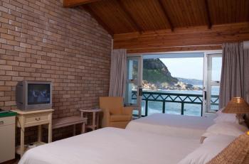 Bay House: Bay House Victoria Bay Bay House: Bay House Victoria Bay