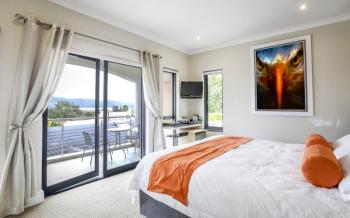 Orange Inn Knysna: Orange Inn Knysna accommodation Orange Inn Knysna: Orange Inn Knysna accommodation