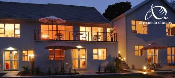 Armadillo Studios Guesthouse: Armadillo Studios Guesthouse Armadillo Studios Guesthouse: Armadillo Studios Guesthouse